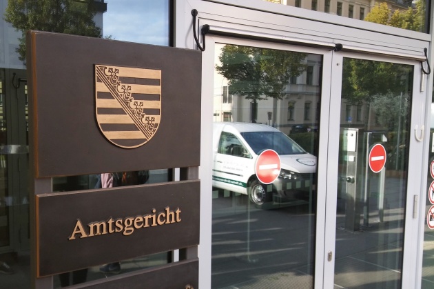 Eingang des Amtsgerichts in Chemnitz